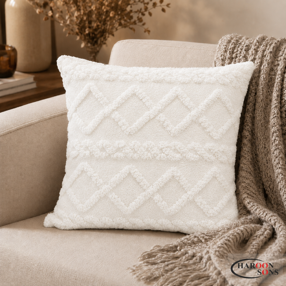 PACK OF 3 GEOMETRIC FUR WHITE CUSHION COVERS