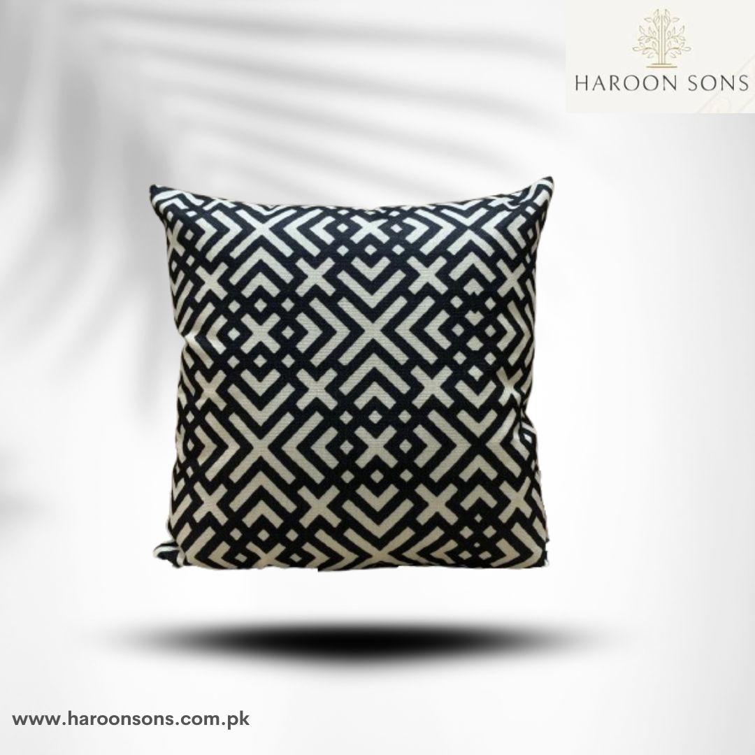 Modern Geometric Black and White Printed Cushion Cover 17*17